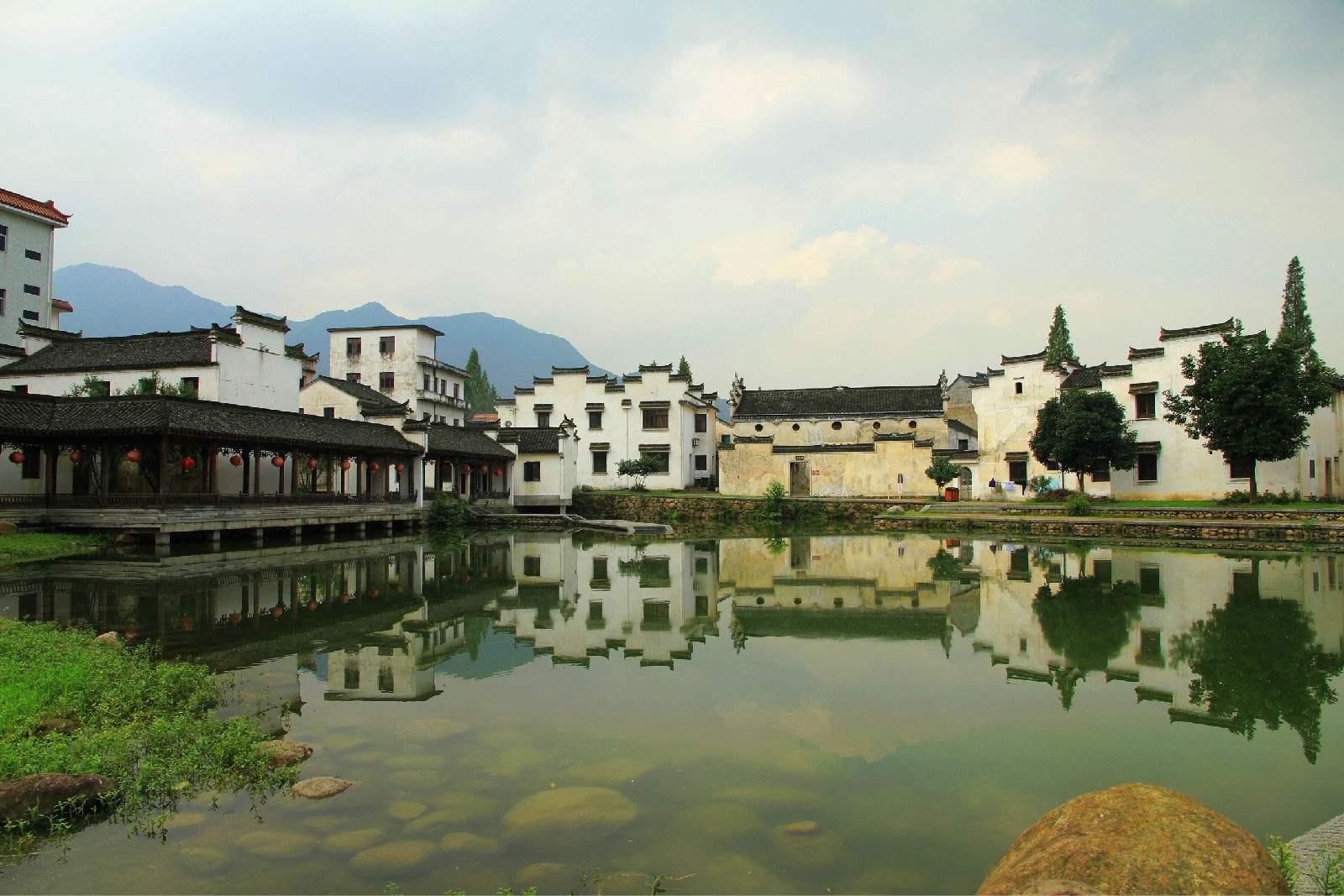 黄金AK闯迷宫